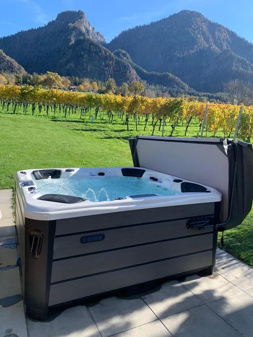 Whirlpool mit Solar heizen – so funktioniert’s!