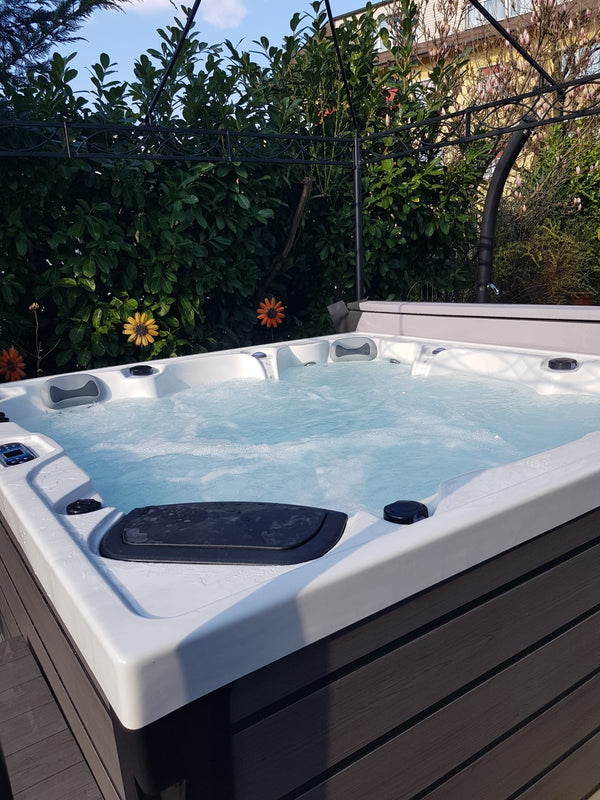 Customer F.M. Niederhasli