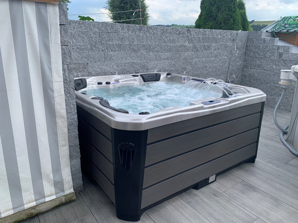 Customer C.B. Fischbach