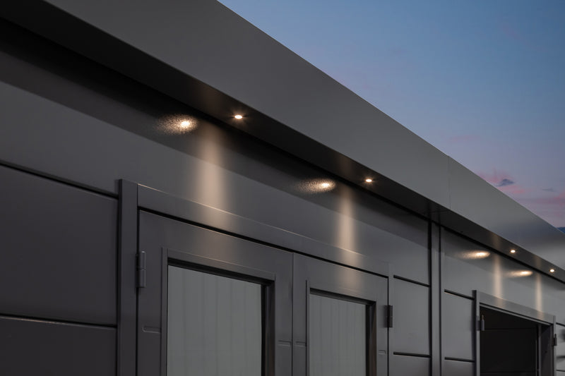 Bolthouse Garage Medium