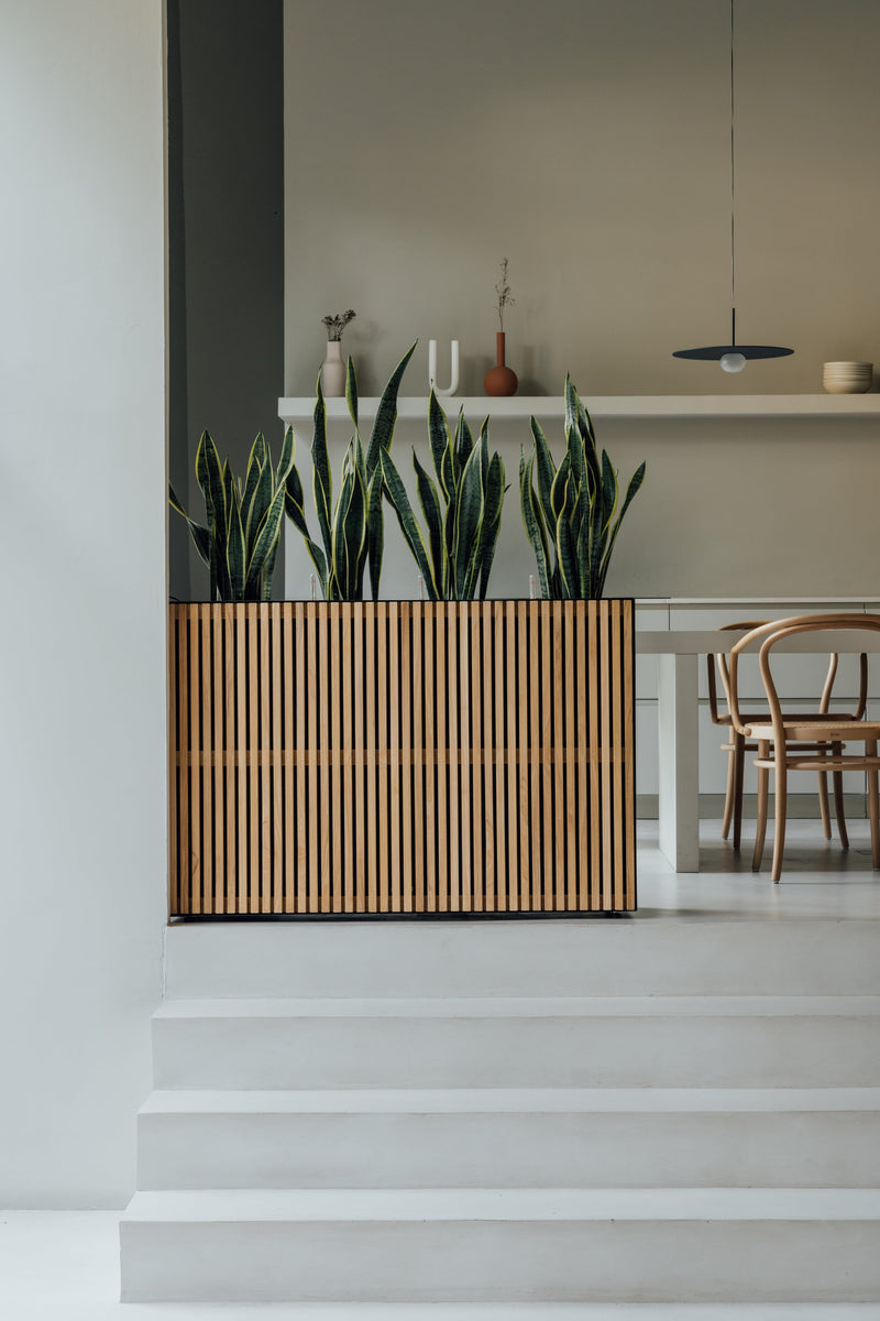 Montecchio raised bed plant pot