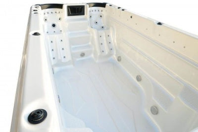 Swimspa Uranium Master Spa 2025 8.10m x 2.20m SUPERSALE