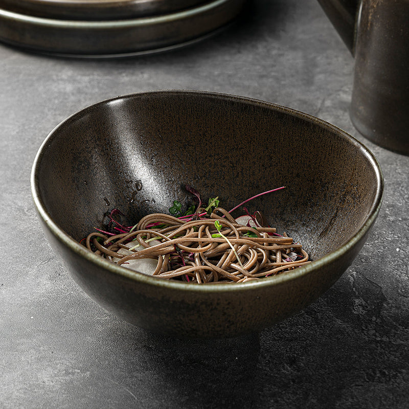 Bol marron du service de table de Venise